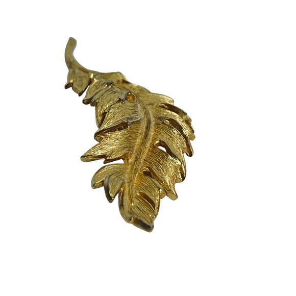 Vintage Coro Matte Finish Textured Gold Tone Leaf Brooch Dated 1961 (6088) - Picture 5 of 7